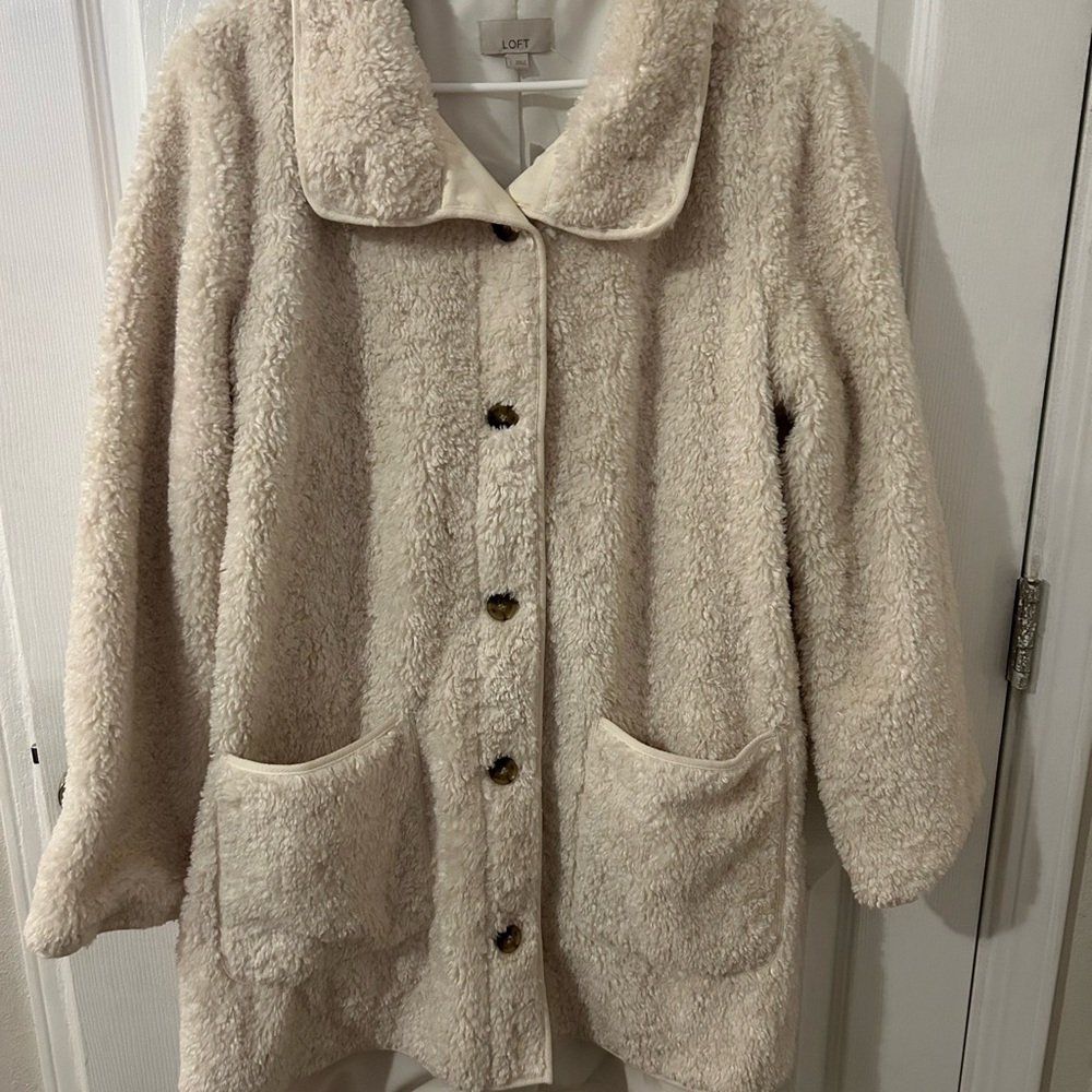 ❌SOLD❌ LOFT Cream Sherpa Coat